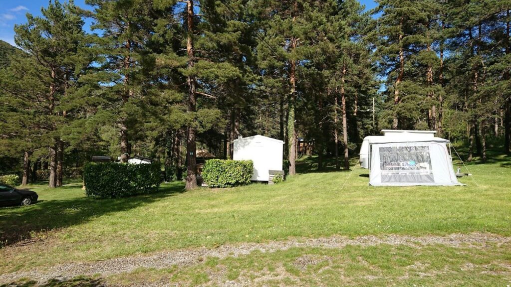 emplacement du camping dans l'Aude