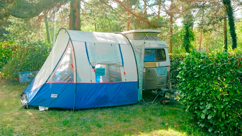 Emplacement pour camping-car dans l'Aude