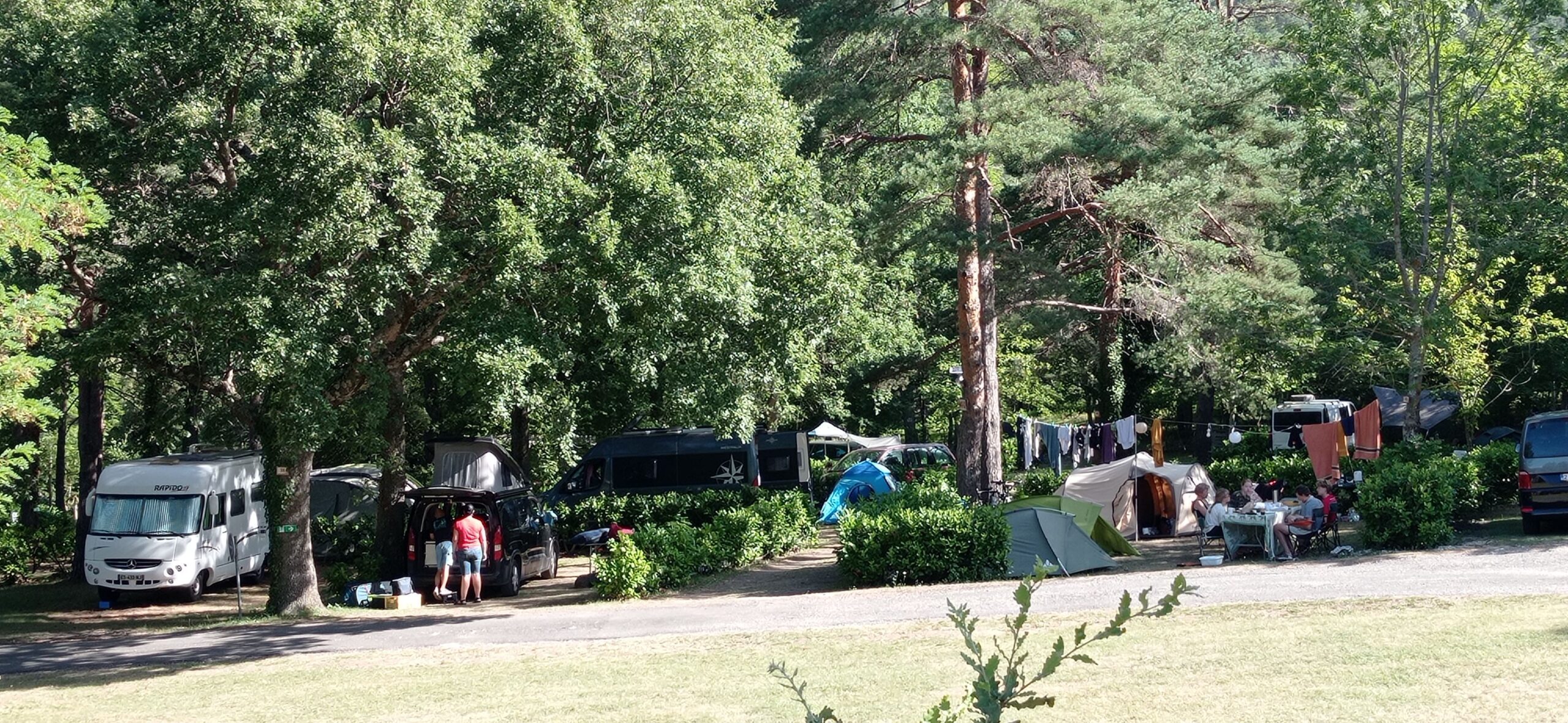 location emplacement camping Occitanie